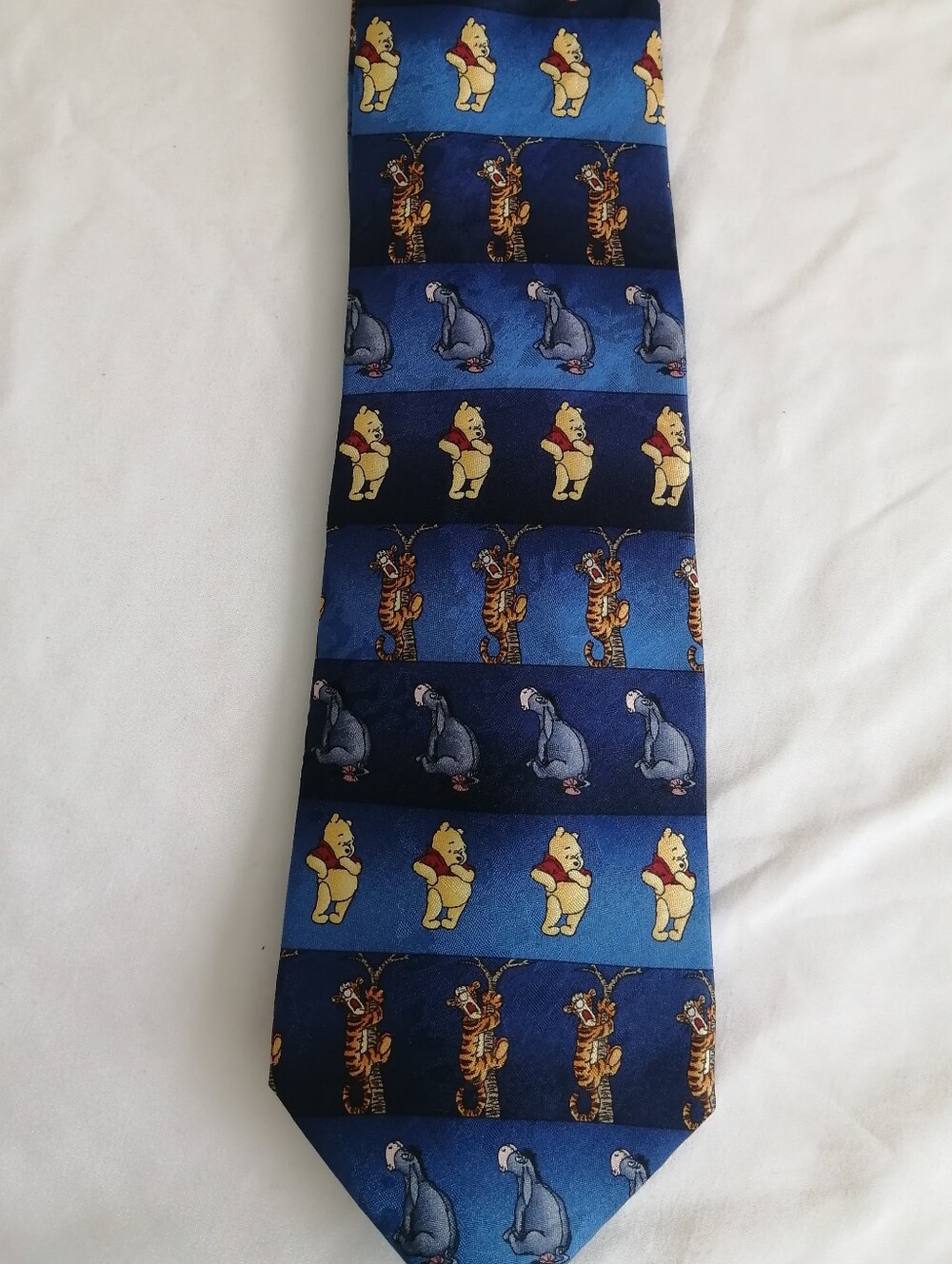 NWT Vintage Winnie The Pooh The Tie Rack Silk Tie Pooh Bear Tigger Eeyore Disney